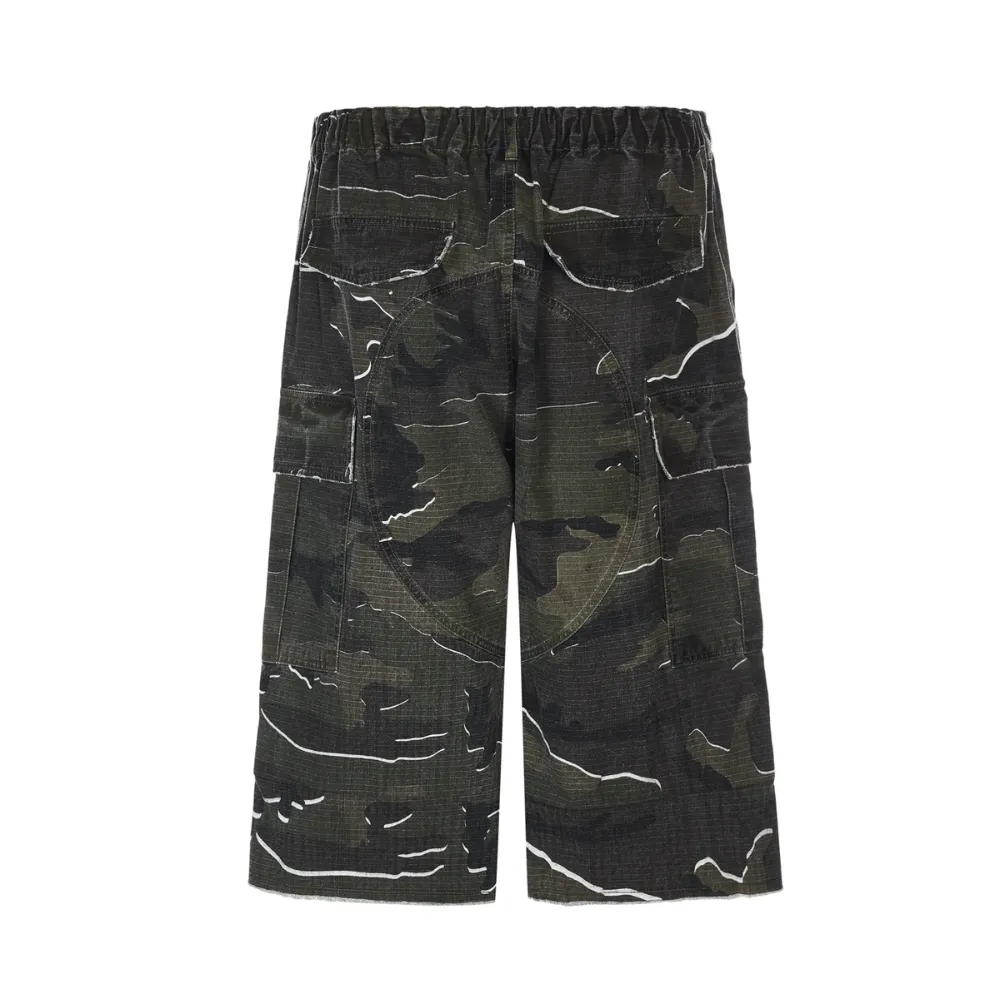 “Camouflage Slim Fit” Shorts