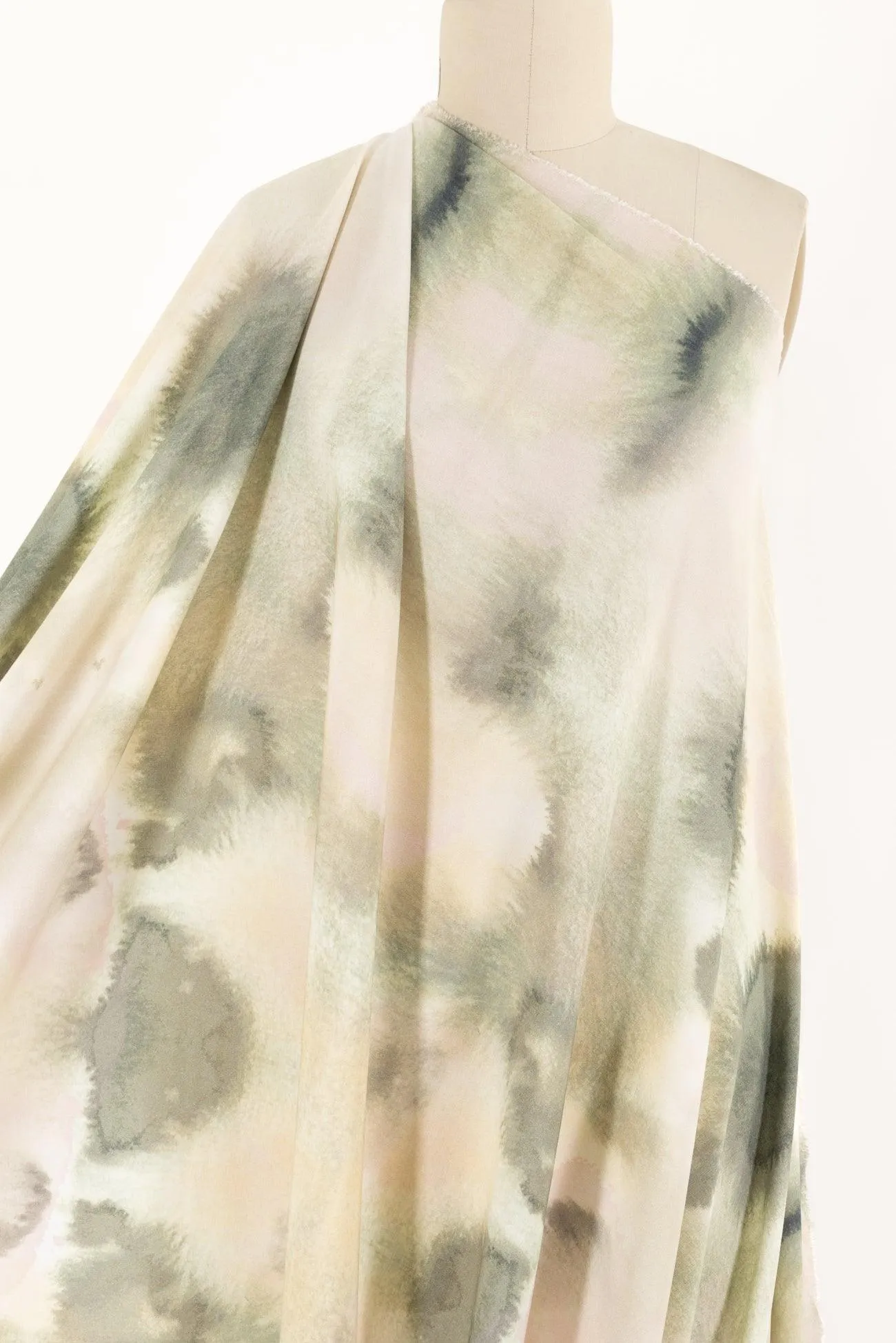 Harlow Italian Viscose Woven (1 yard)