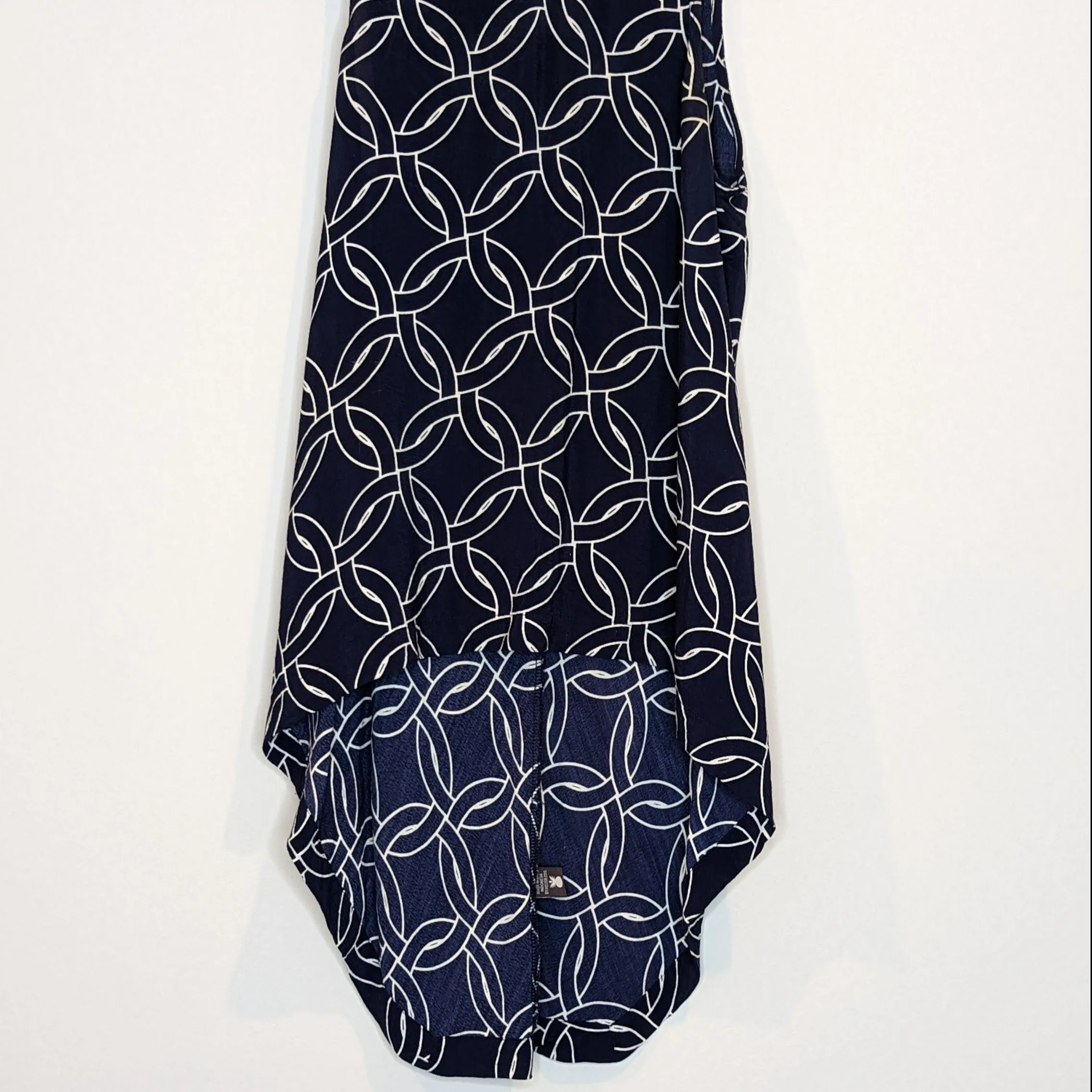 Mister Zimi Navy & White Pattern Sleeveless Tank Top