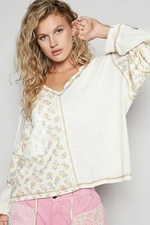 POL Ivory  Floral Crochet Patch V-Neck Top